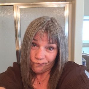 Meet your Posher, Betsy